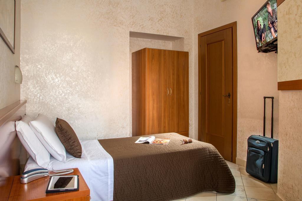 Hotel Luciani Roma Dış mekan fotoğraf